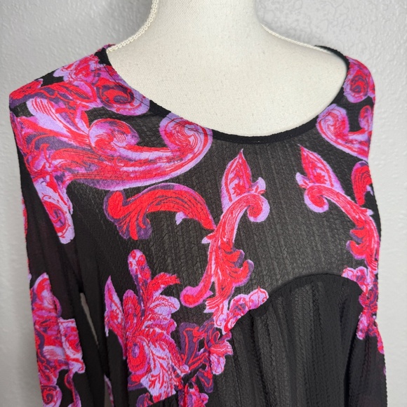 Free People  Intimately  Printed Symphony Sheer Tunic dress. Medium -cp - Picture 10 of 12